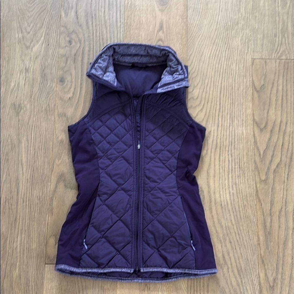 Lululemon athletica purple quilted vest size 4